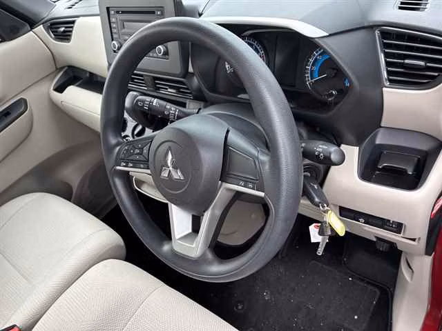 MITSUBISHI EK SPACE