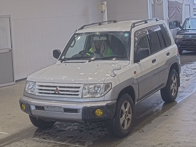 MITSUBISHI PAJERO IO