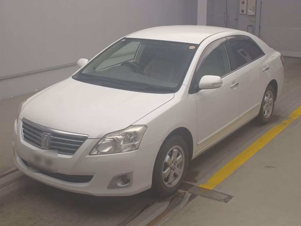 TOYOTA PREMIO
