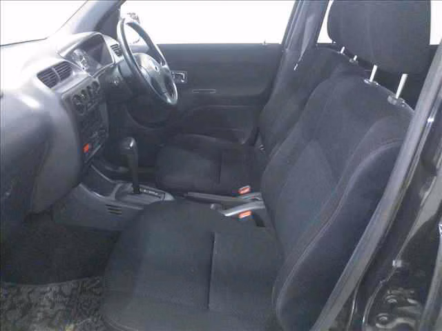 DAIHATSU TERIOS KID