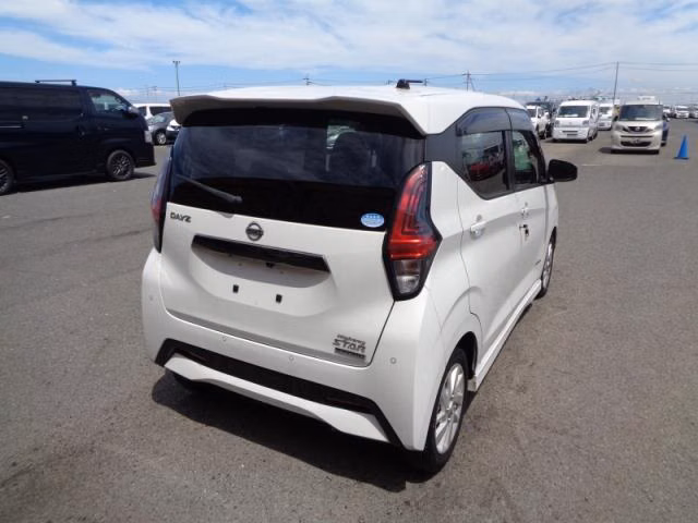 NISSAN DAYZ