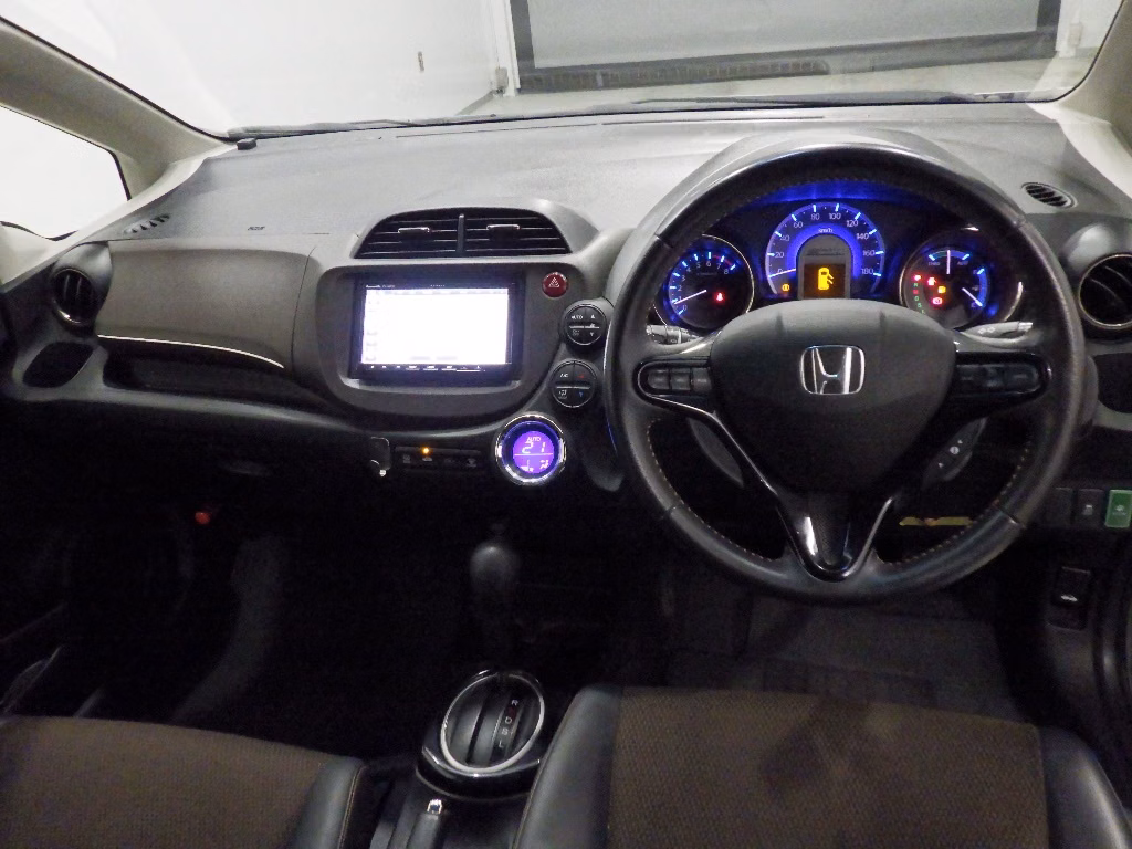 HONDA FIT SHUTTLE