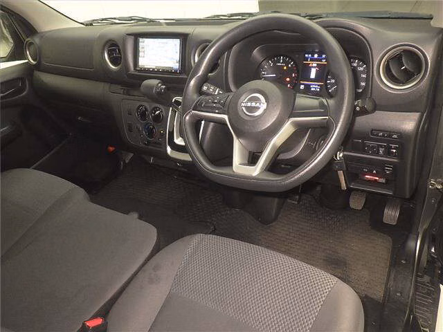 NISSAN CARAVAN