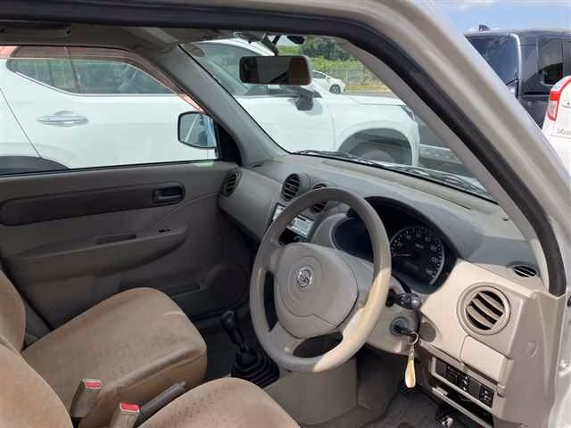 NISSAN PINO