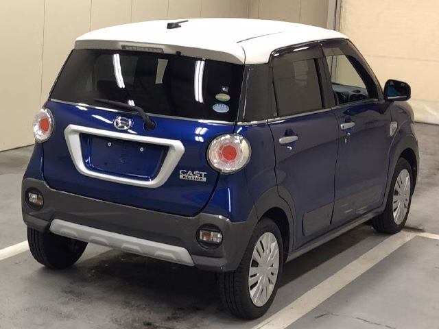 DAIHATSU CAST