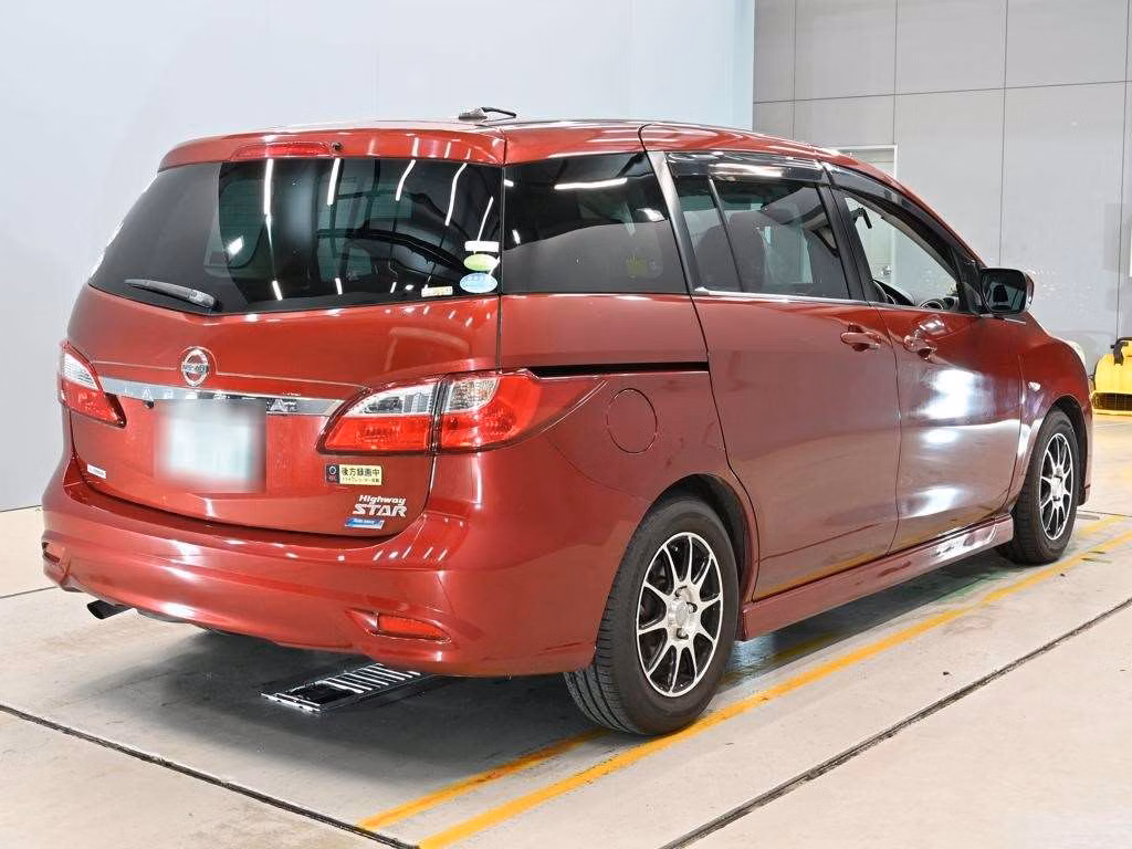NISSAN LAFESTA