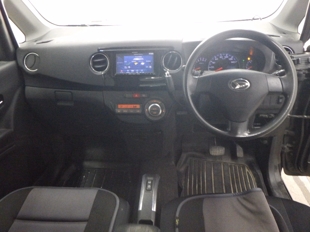 DAIHATSU TANTO EXE