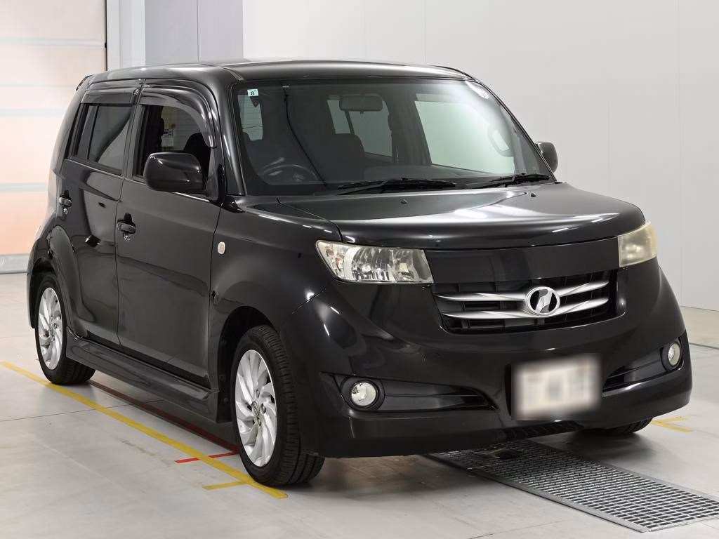 TOYOTA BB