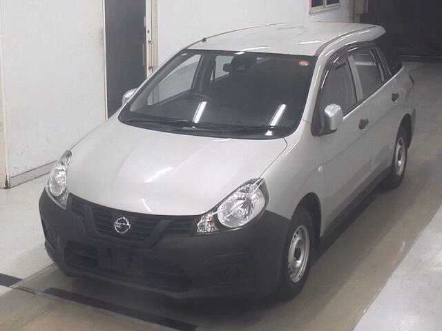 NISSAN AD
