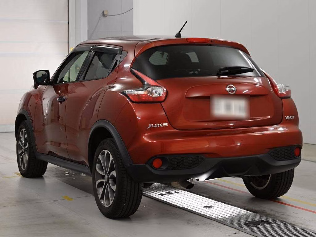 NISSAN JUKE