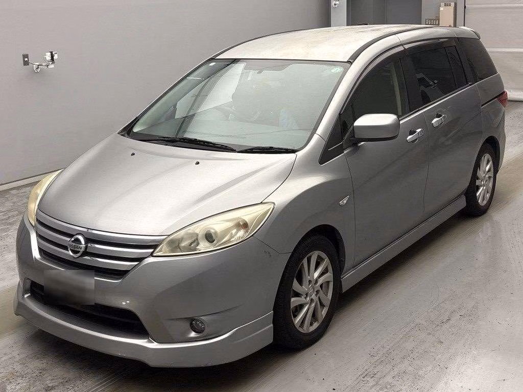 NISSAN LAFESTA