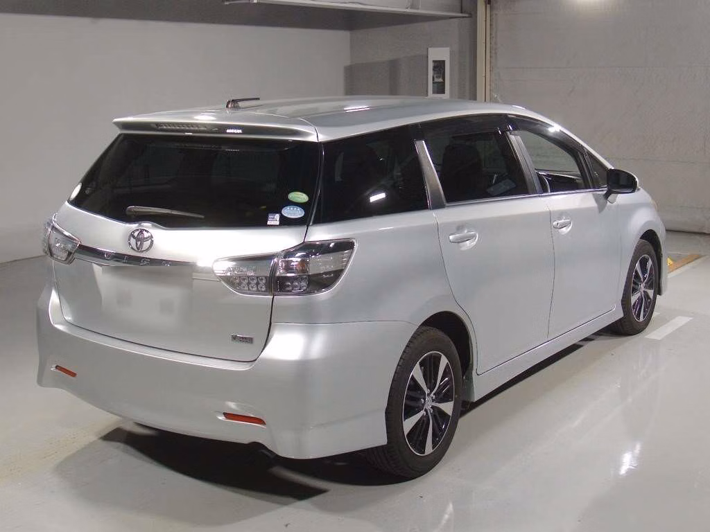 TOYOTA WISH