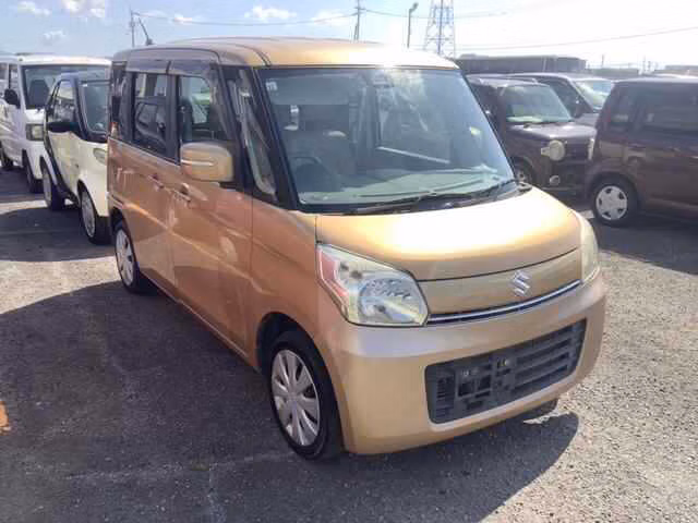 Suzuki Spacia
