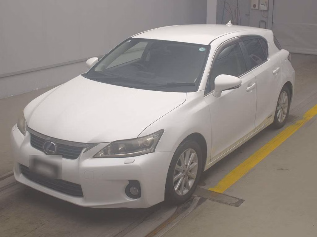 LEXUS CT200H