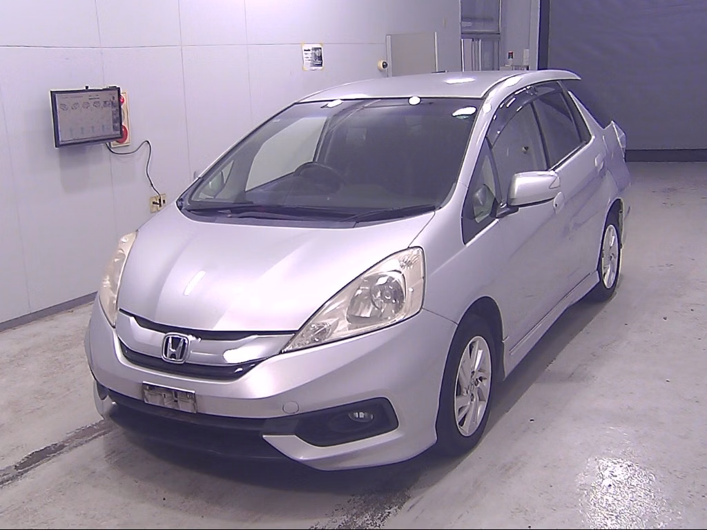 HONDA FIT SHUTTLE