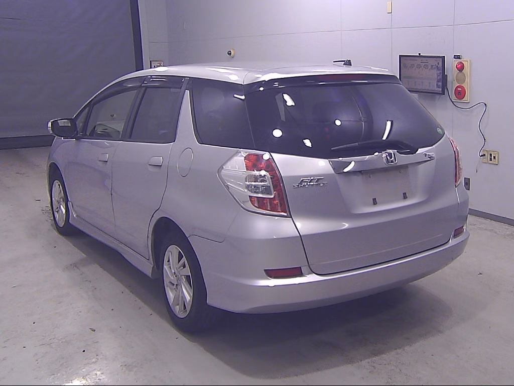 HONDA FIT SHUTTLE
