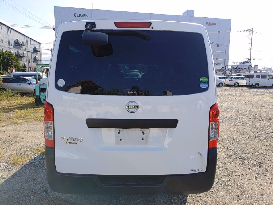 NISSAN NV350 CARAVAN