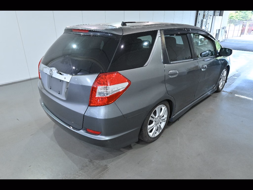HONDA FIT SHUTTLE