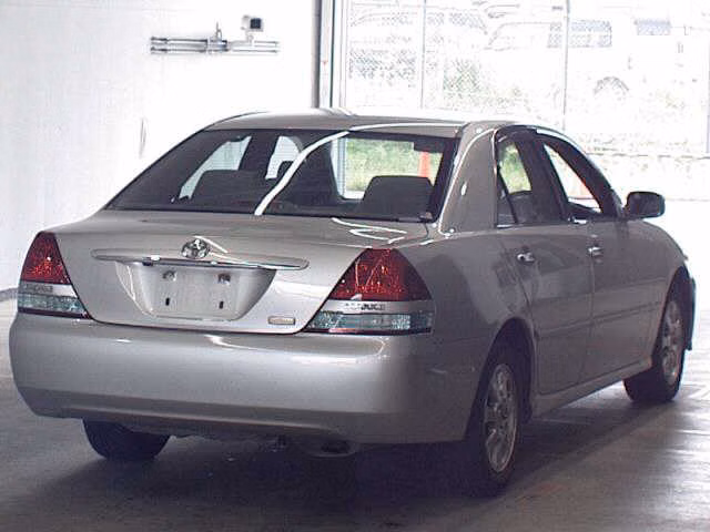 TOYOTA MARK II