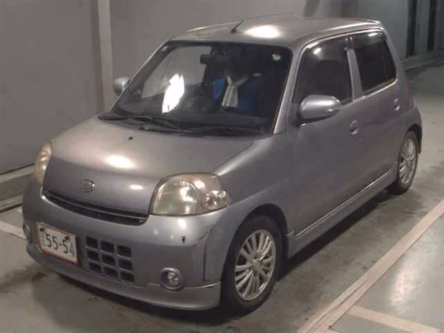 DAIHATSU ESSE