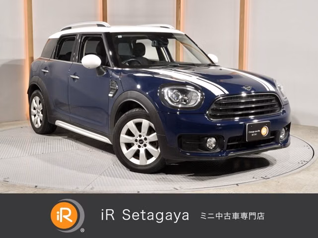 MINI Crossover