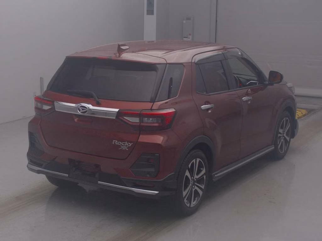 DAIHATSU ROCKY