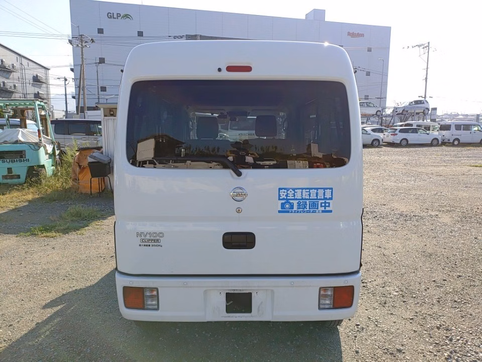 NISSAN NV100 CLIPPER