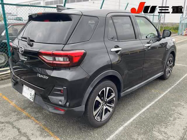 DAIHATSU ROCKY