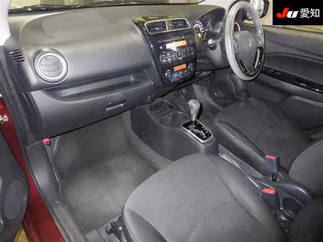 MITSUBISHI MIRAGE