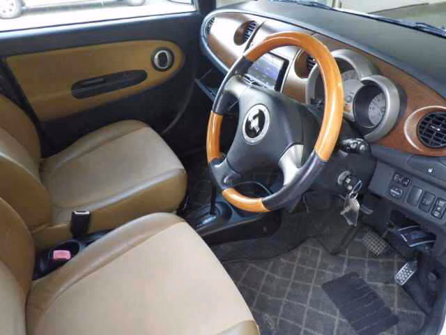 DAIHATSU MIRA GINO