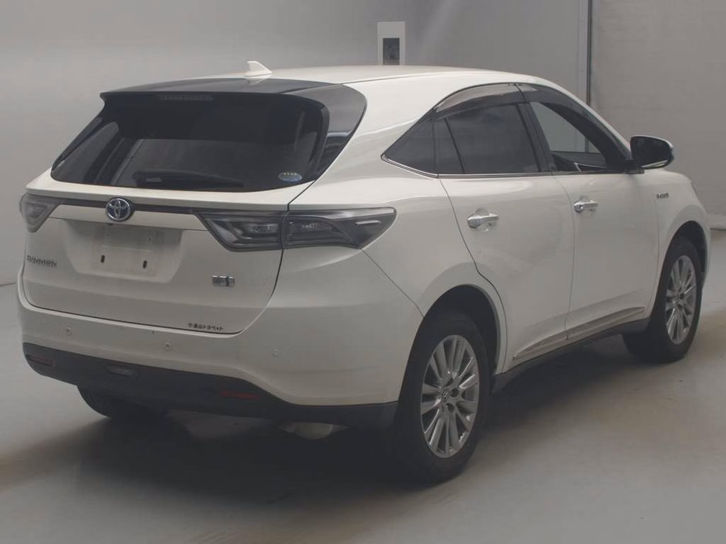 TOYOTA HARRIER