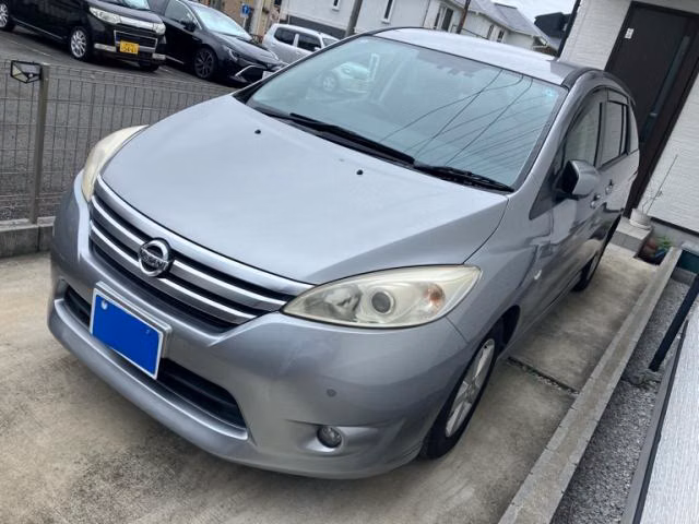 NISSAN LAFESTA