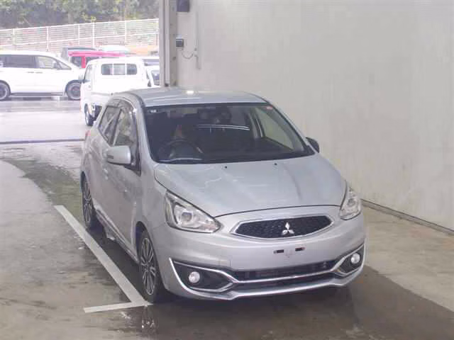 MITSUBISHI MIRAGE