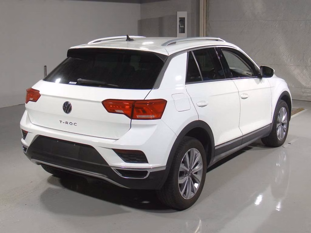 VOLKSWAGEN T-ROC