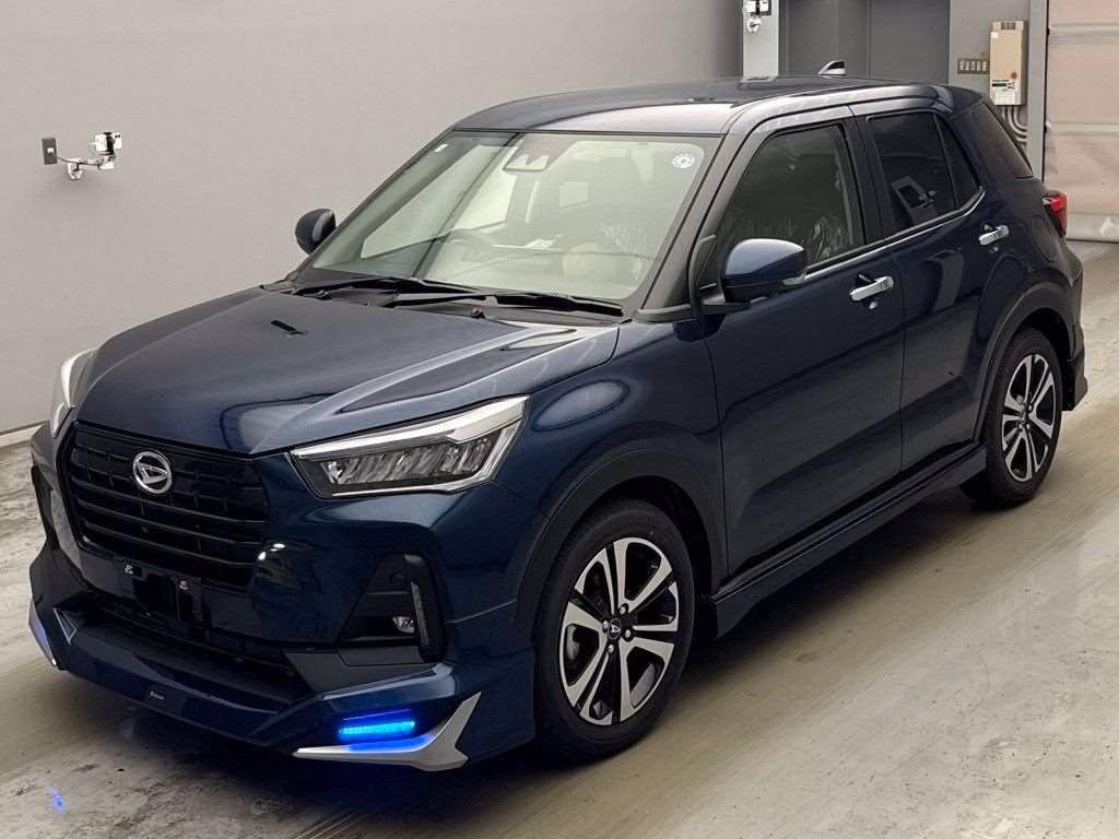 DAIHATSU ROCKY