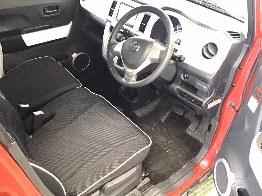 MAZDA FLAIR CROSSOVER