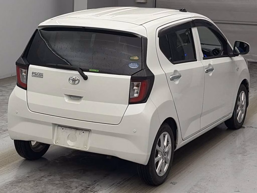 TOYOTA PIXIS EPOCH