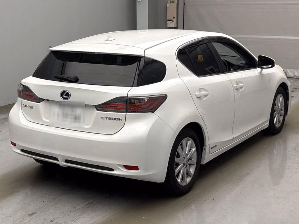 LEXUS CT200H