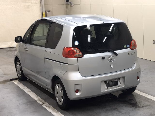 TOYOTA PORTE