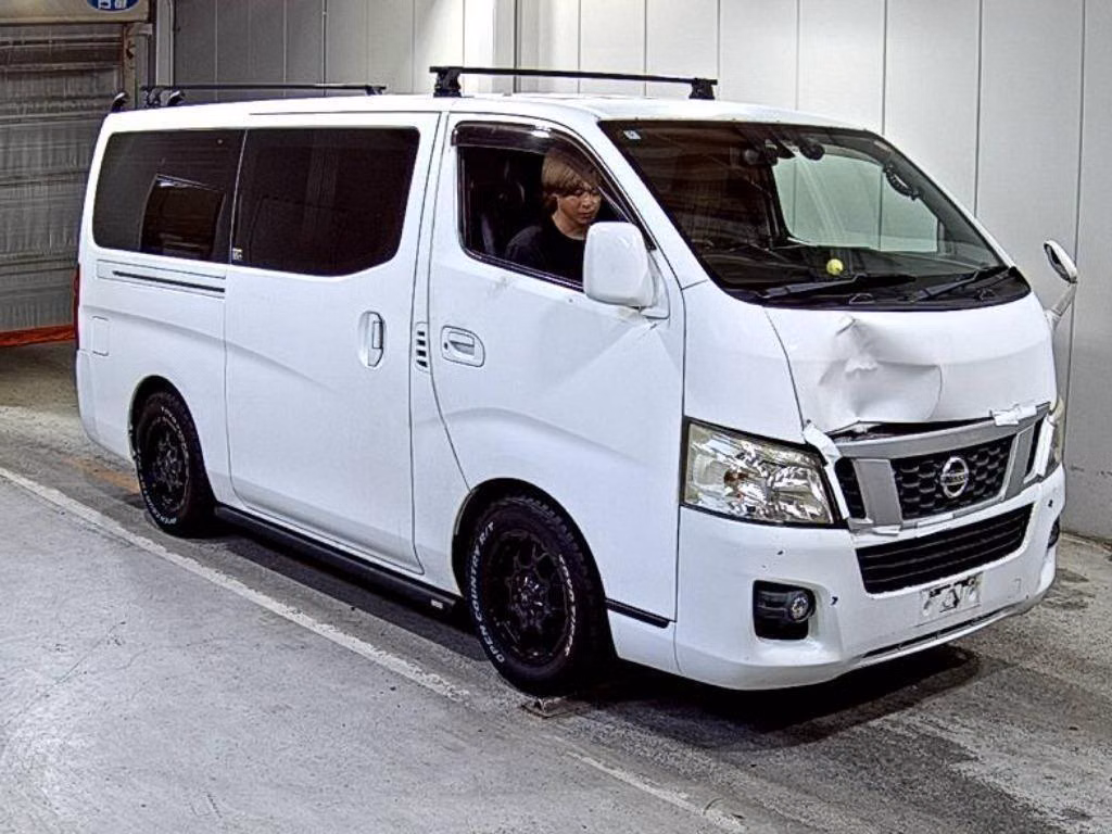 NISSAN NV350 CARAVAN