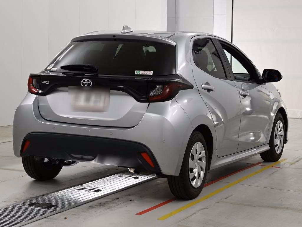 TOYOTA YARIS