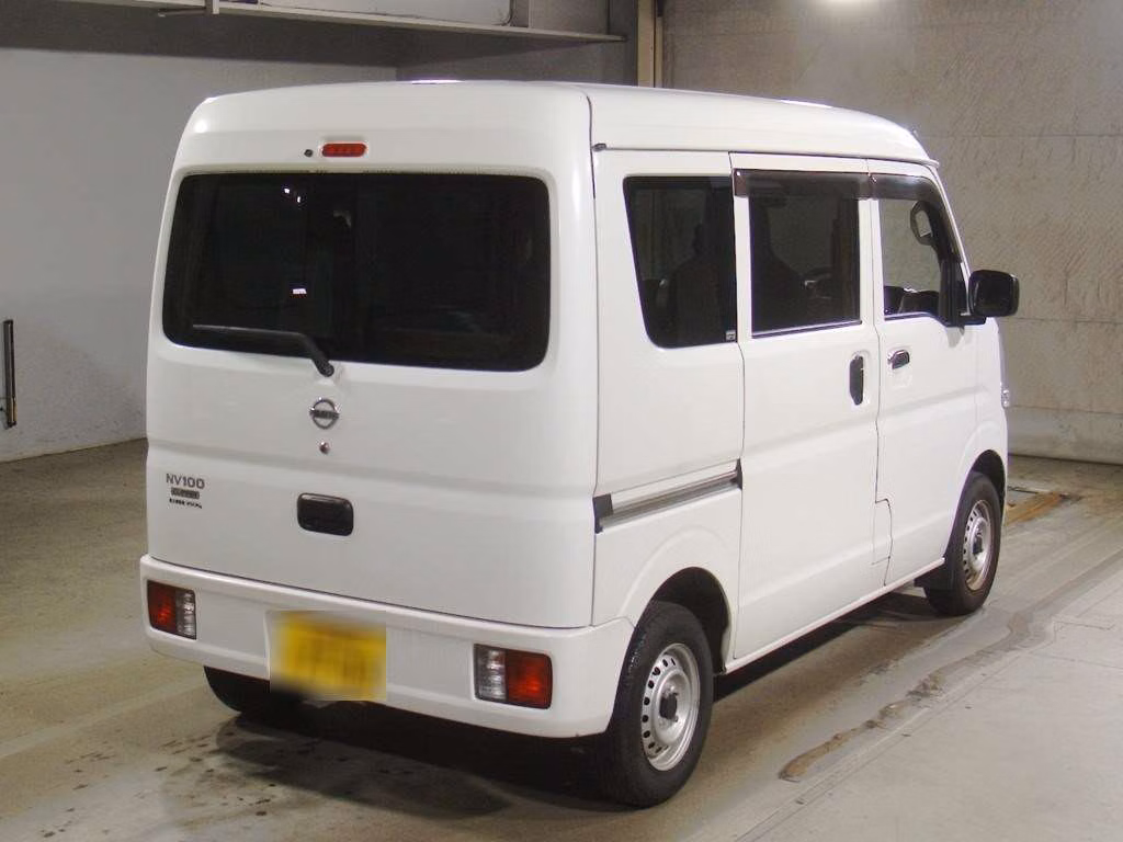 NISSAN NV100 CLIPPER