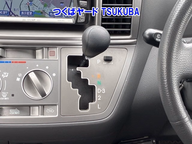 TOYOTA RAUM