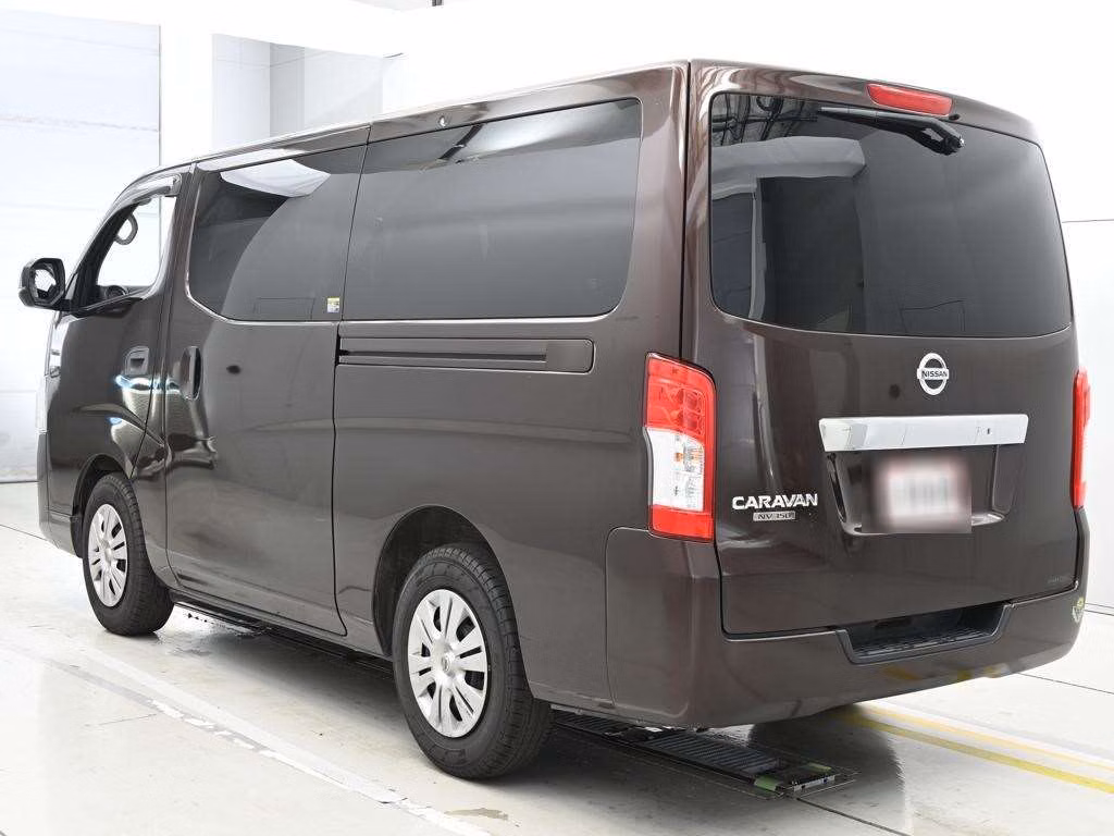 NISSAN NV350 CARAVAN