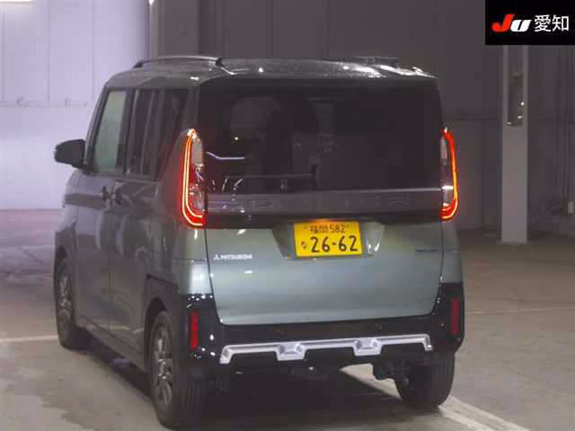 MITSUBISHI DELICA MINI