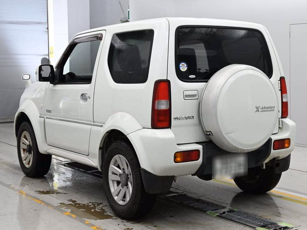 SUZUKI JIMNY SIERRA