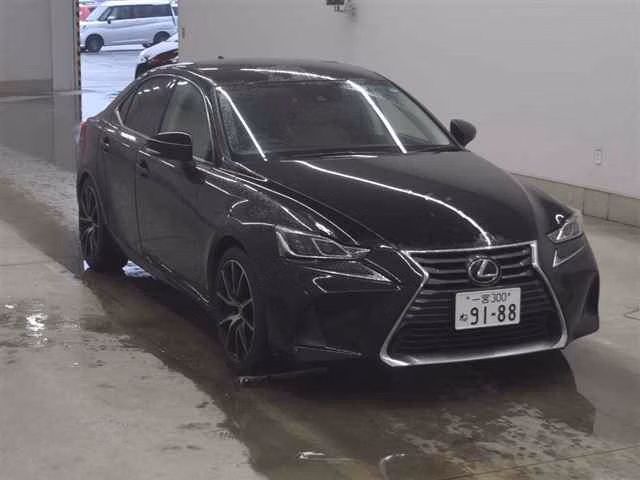 LEXUS IS300