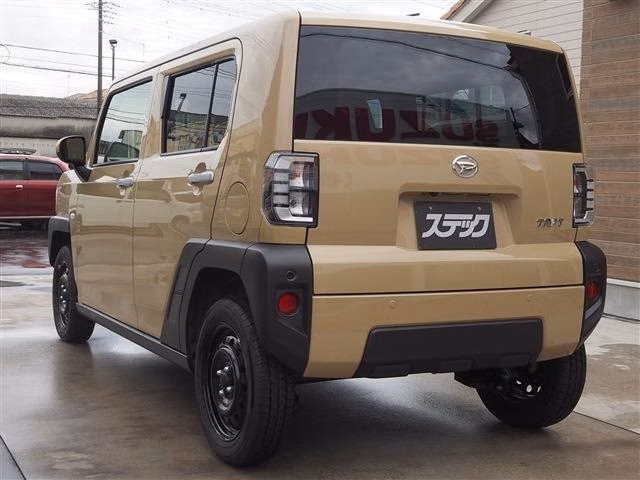 DAIHATSU TAFT