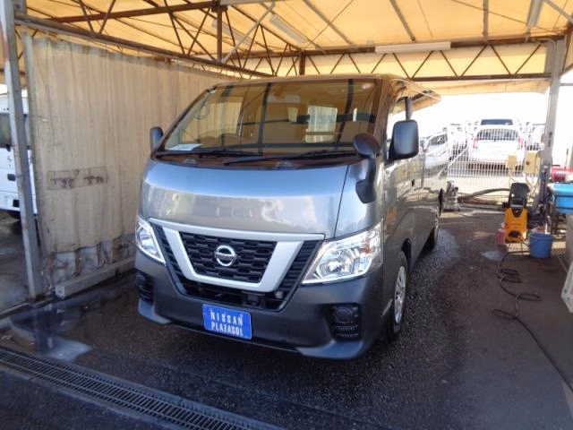 NISSAN NV350 CARAVAN