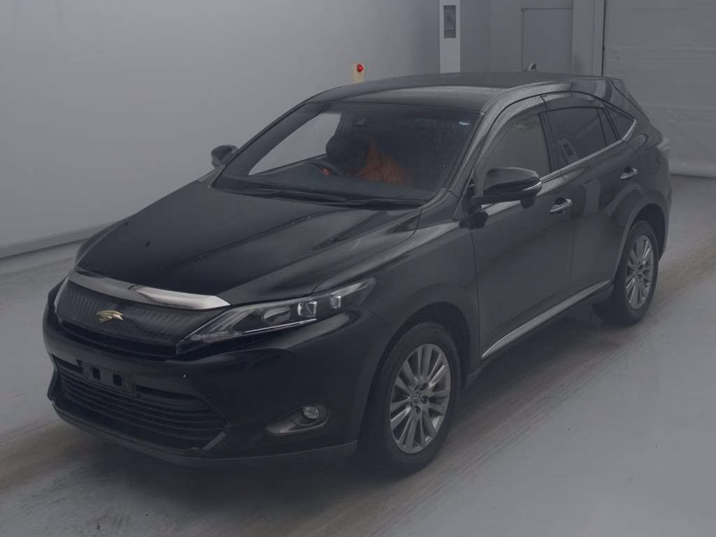 TOYOTA HARRIER